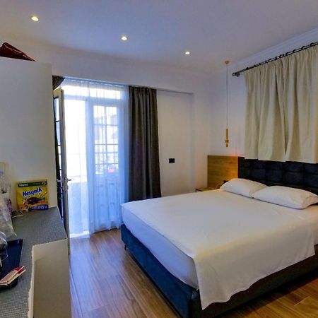 Vila Enxhi Εξαμίλιο Εξωτερικό φωτογραφία