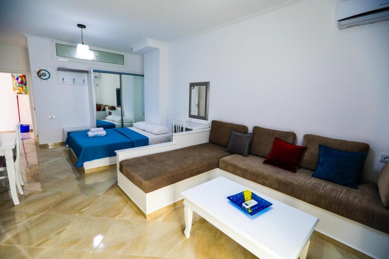 Vila Enxhi Εξαμίλιο Εξωτερικό φωτογραφία