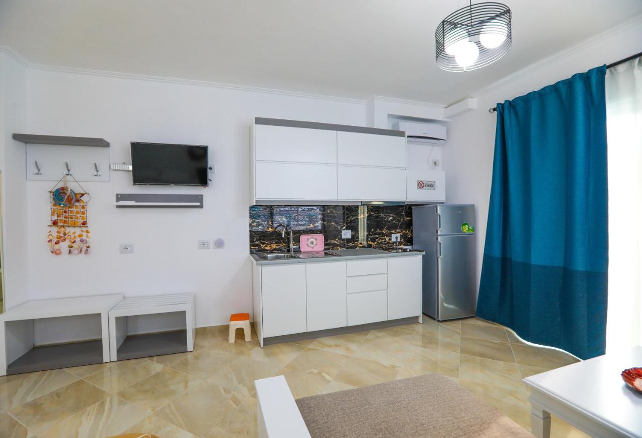 Vila Enxhi Εξαμίλιο Εξωτερικό φωτογραφία